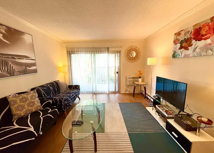 Stayelegant Exclusive Suites In Mdr-Venice With Gym & Hottub